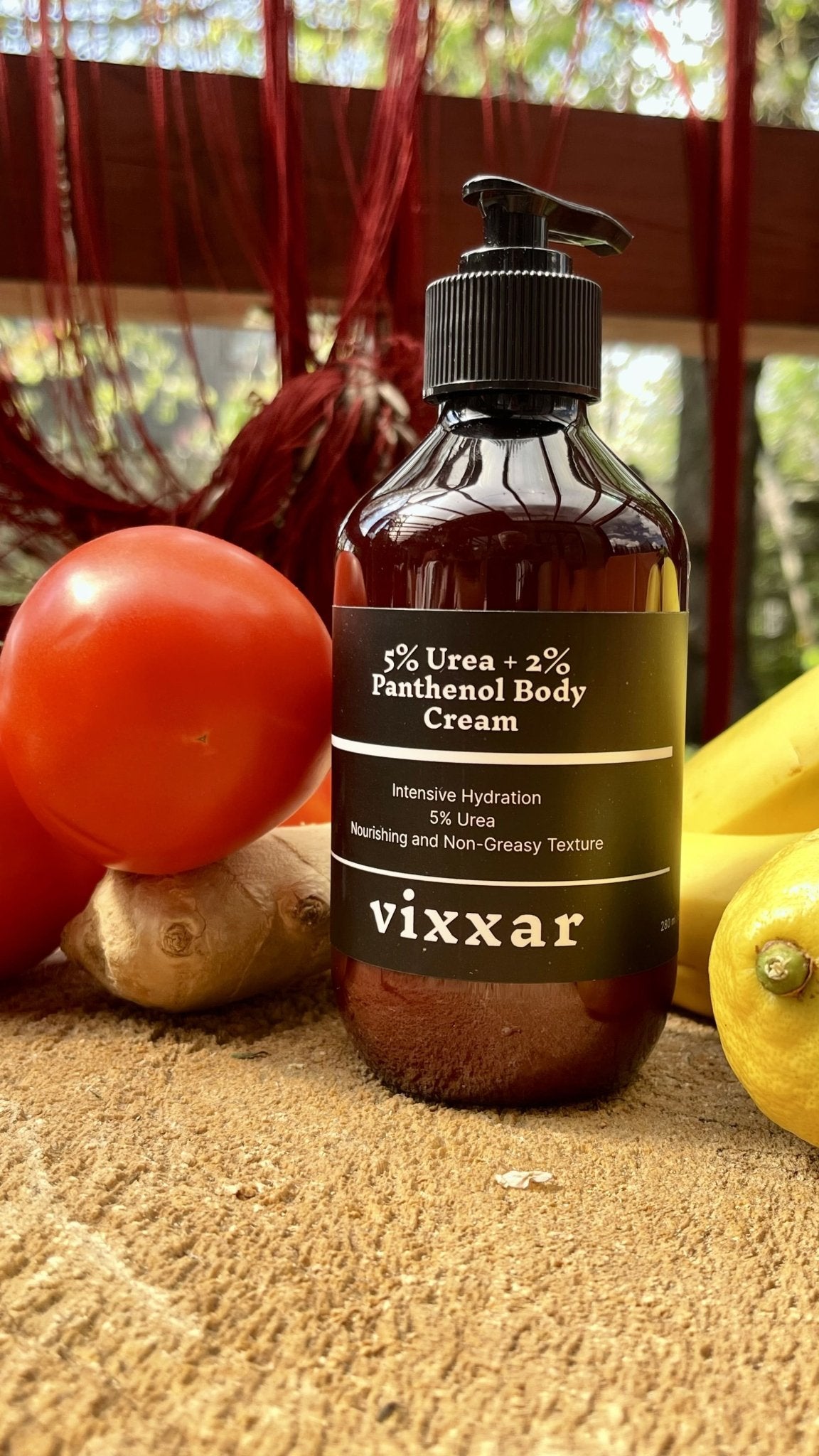 Deep moisturizing body cream with urea and panthenol for rough and dehydrated skin