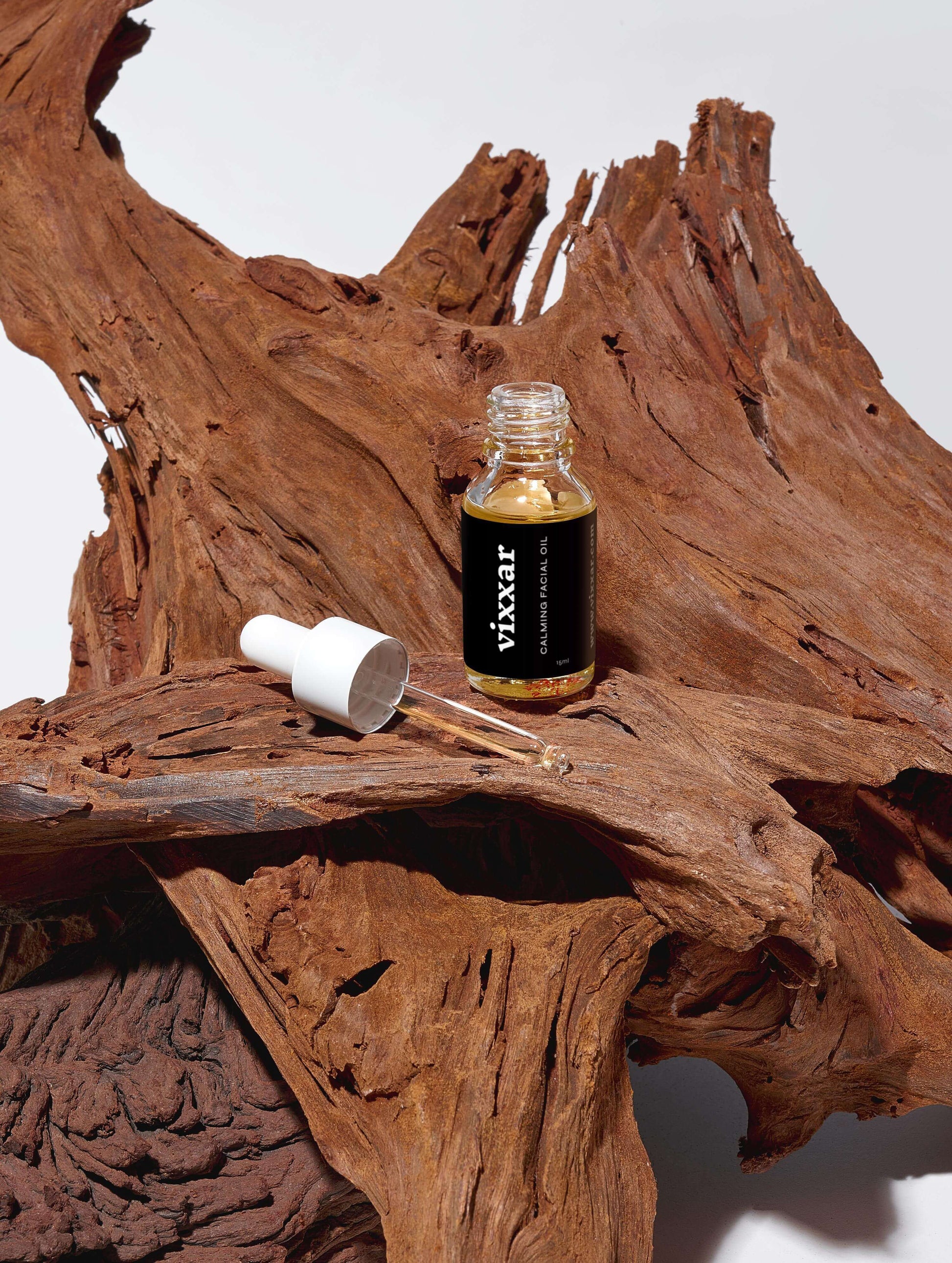 Calming Facial Oil 15ml – Organic Nourishment for Dry & Mature Skin - Vixxar Cosmetiques