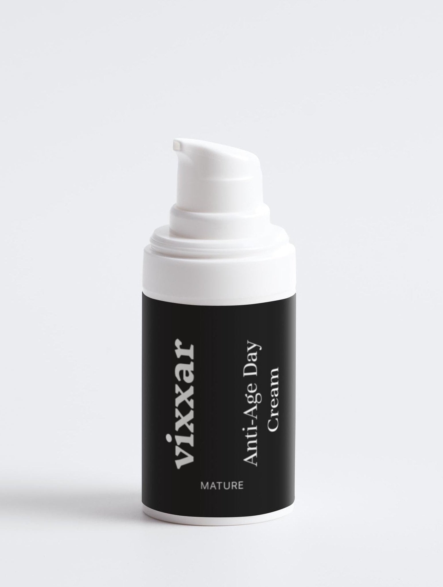 Vixxar Anti-Age Day Cream texture – lightweight moisturiser for clear complexion