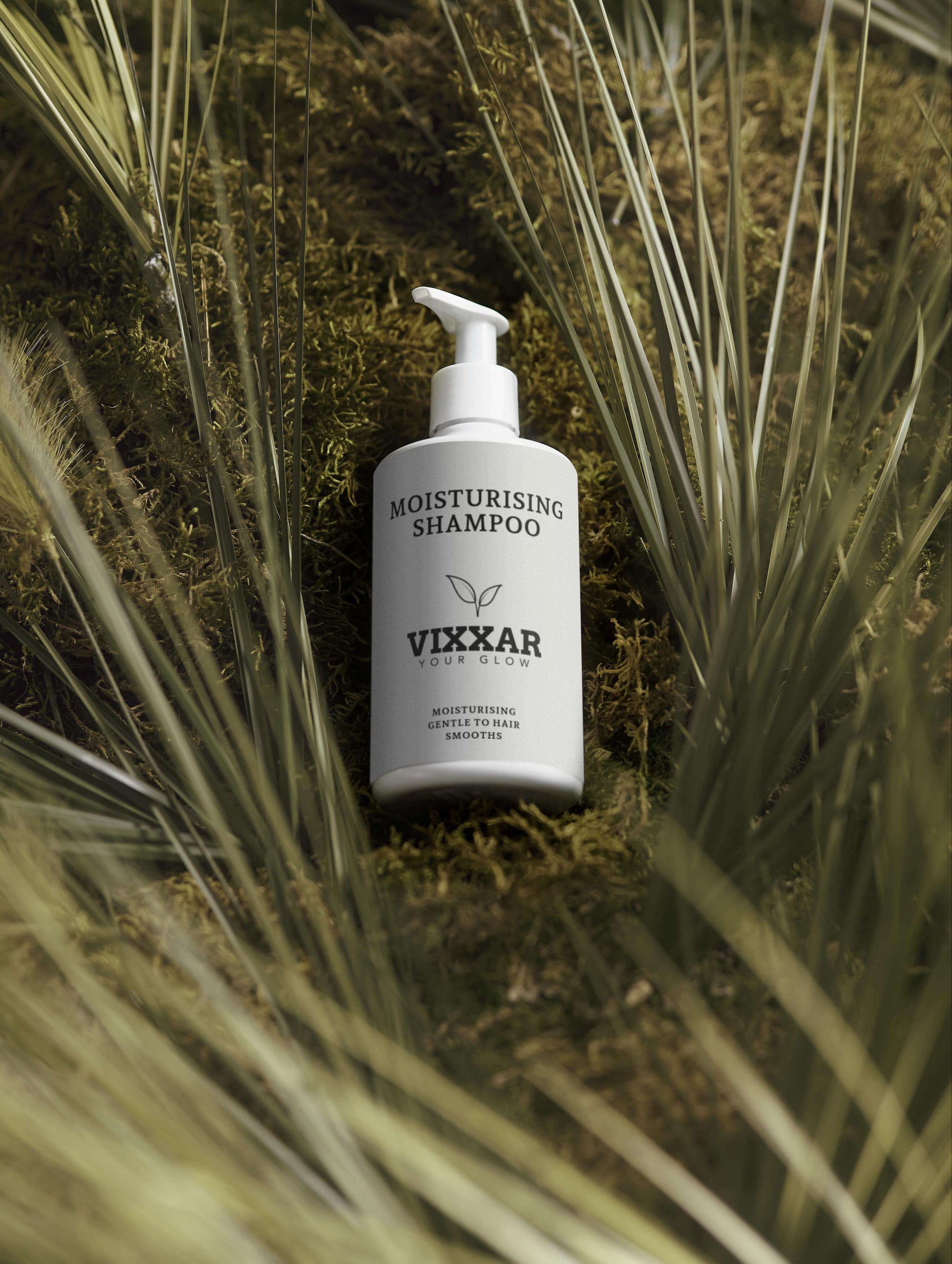 Moisturising Shampoo 300ml – Hydrate, Smooth & Shine for All Hair Types - Vixxar Cosmetiques