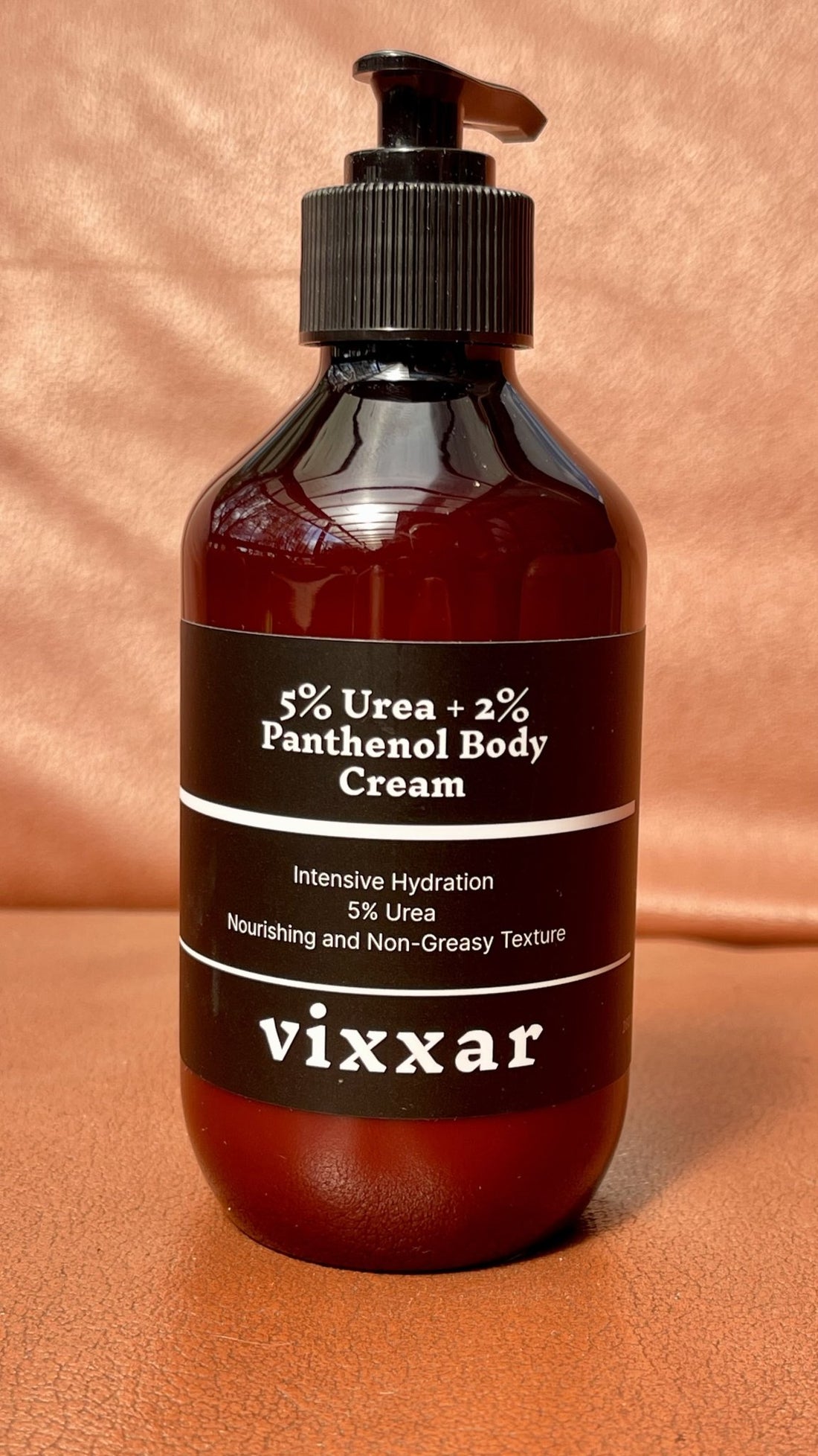 5% Urea &amp; 2% Panthenol Body Cream for dry skin hydration and barrier repair