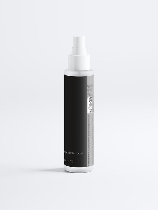 Microbiome balancing face mist from Vixxar for refreshing and moisturizing all skin types