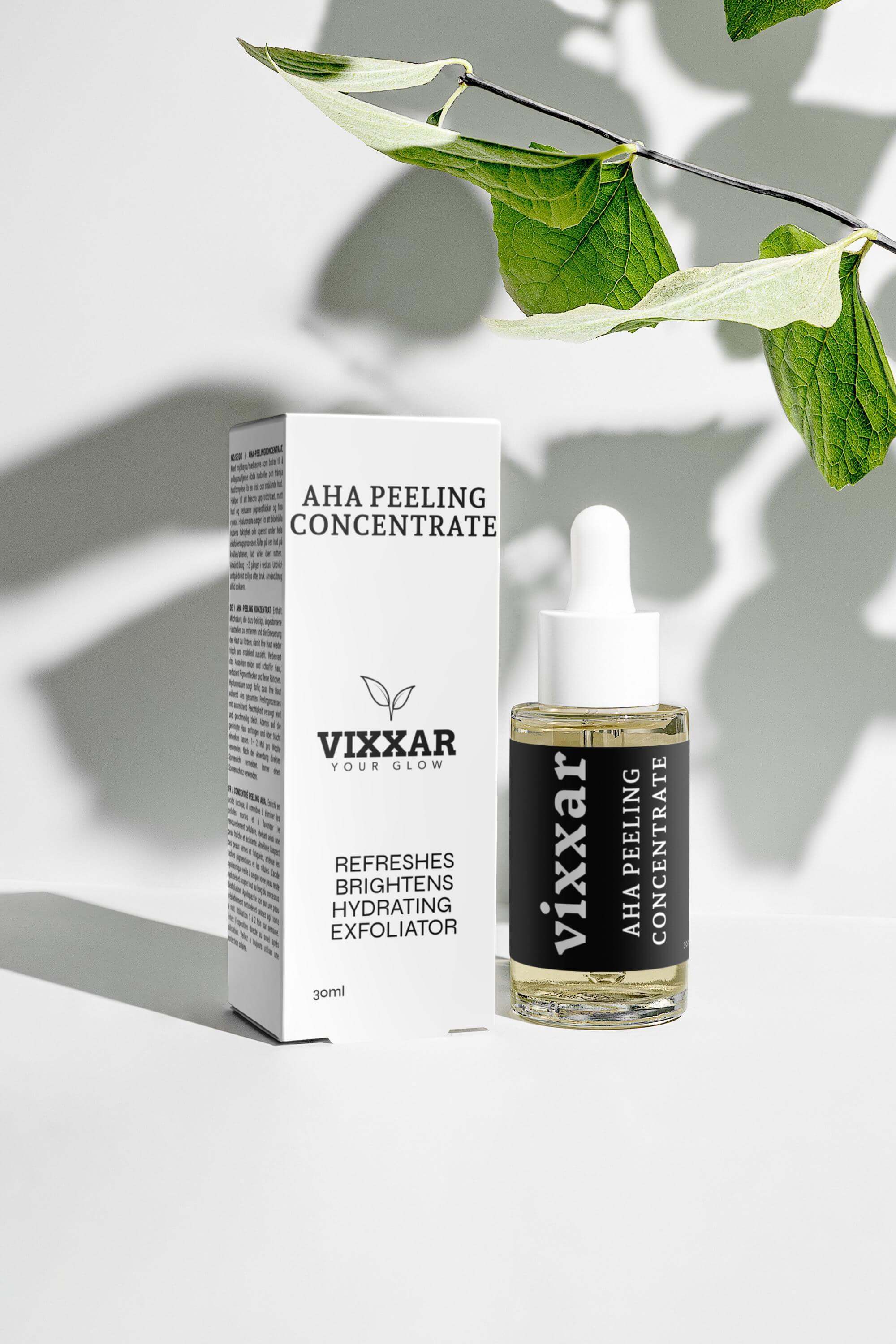 AHA Peeling Concentrate 30ml bottle and box with lactic and hyaluronic acid, shown with leaves, for hydrating exfoliation and glowing skin.