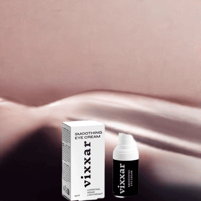 Hydrate eye cream 15ml for brightening and puffiness relief in sleek packaging, ideal for refreshing tired eyes.